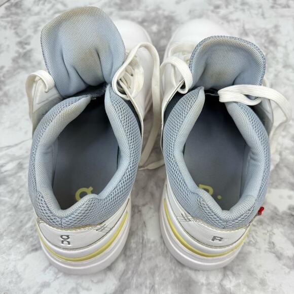 On Running THE ROGER Advantage Women’s Sz 8.5 White and Gray Athletic Shoes - Picture 12 of 14